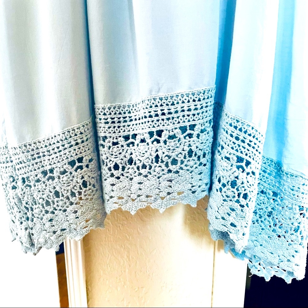 Light Blue Lace Maxi Dress - Picture 4 of 6